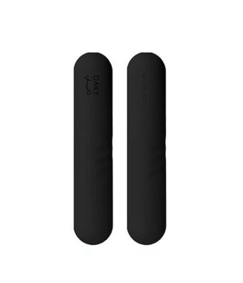 Black dumbbells (2.5 kg)